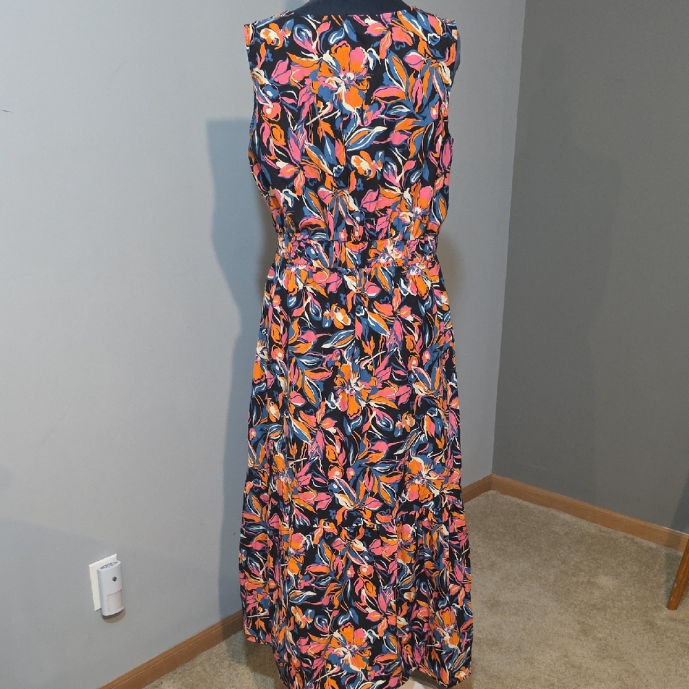 French Connection Vibrant Floral Maxi Dress - Picture 5 of 8